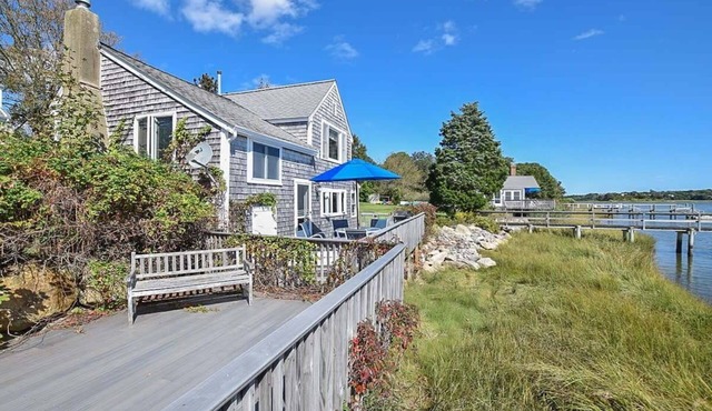 Dog Friendly Waterfront Home!