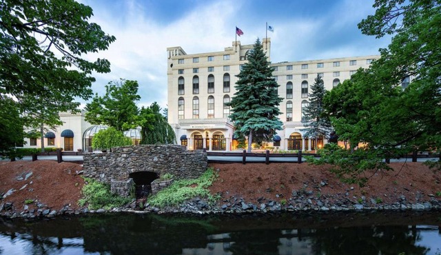 DoubleTree by Hilton Nashua
