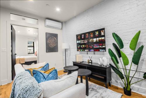 Downtown Manhattan 4BR 2BA near SoHo & NYU