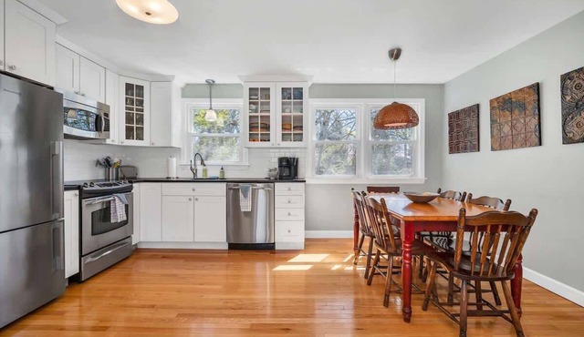 Downtown Mystic House w/Yard, Pet-Friendly Getaway