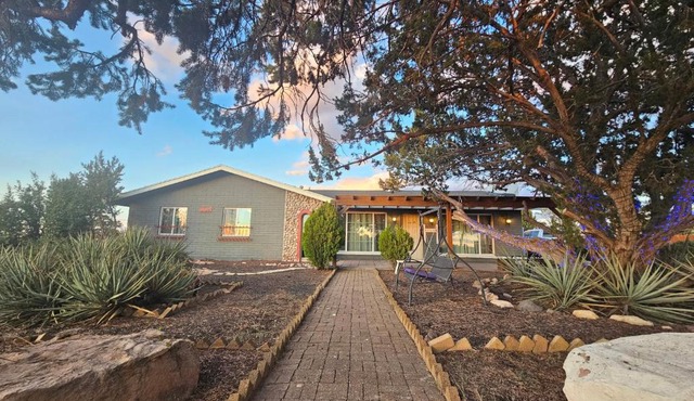Dumplin Patch Bed & Breakfast in Williams
