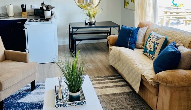 Enchanting West Dennis Beach Cottage
