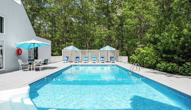 Expansive East Hampton Home, Centrally Located, Pool & Tennis, Great for.
