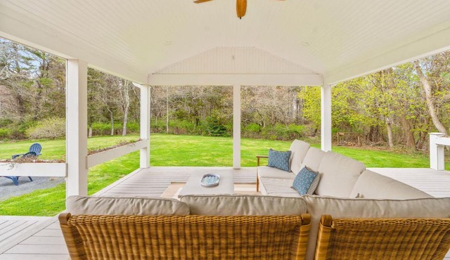 Family 4BR Cape Home Firepit Outdoor Shower