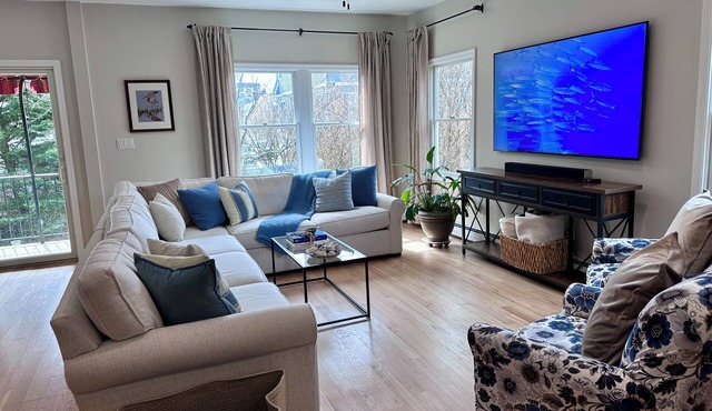 Family friendly 4-bdrm beach house near surf beach w outdoor shower, AC, & bikes