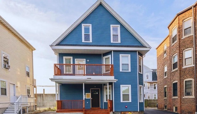 Family-Friendly 4BR Boston Stay Near Franklin Park, Free Parking, Near MTBA 233-3