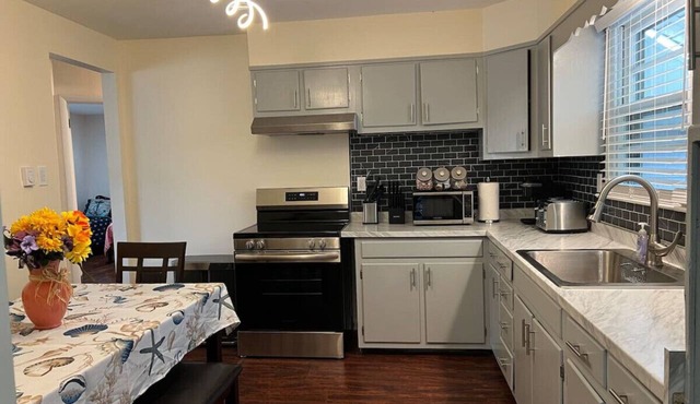 Family-friendly Coastal home @ Edgewater