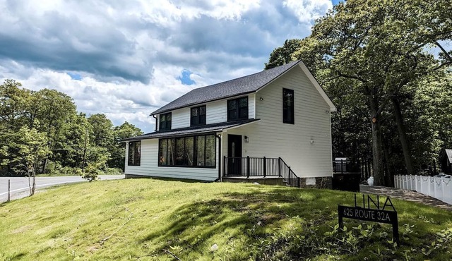 Family-Friendly Cabin with Fire Pit Nestled Among Nature in NY
