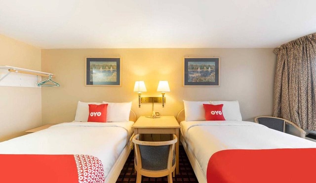 Family Room 4 Single Beds