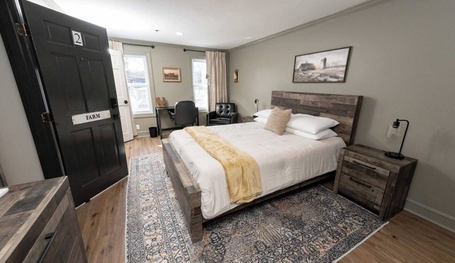 Farm Room: The Inn at Fireside Tavern Sherborn