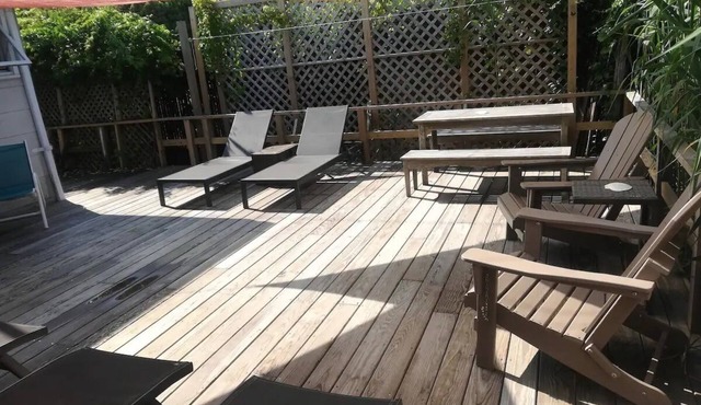 Fire Island Getaway - Weekly/Monthly/Weekend Rentals - 100 Yards to the Beach!
