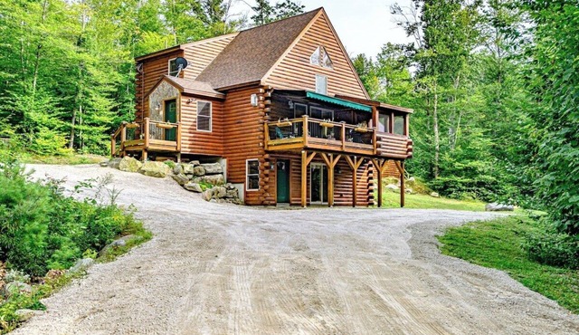 Forrest Lane · Forrest Cabin Cozy Cabin tucked in the Trees