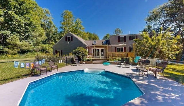 Freeport Landing - Dog Friendly-Fall Favorite!