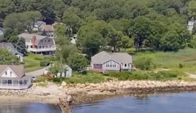 Friends & family gather - waterfront contemporary home "The Salty Rabbit”