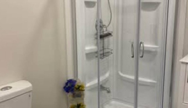 FULLY PRIVATE 1 Bedroom Basement Unit