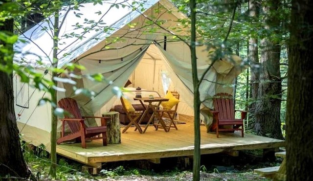 Glamping in New York in Fully-Equipped Safari Tents Located in Broadalbin