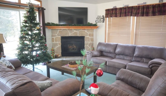 Hamilton House @ Eagle Bay Village in Eagle Bay