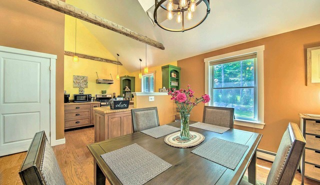 Hidden Gem Cottage' Near Blue Hill Peninsula in Brooklin