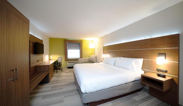 Holiday Inn Express Prince Frederick by IHG