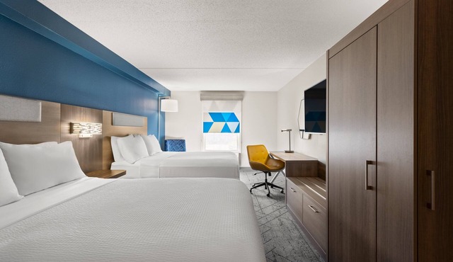 Holiday Inn Express Hotel & Suites Danbury - I-84 by IHG
