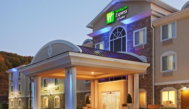 Holiday Inn Express & Suites Meriden by IHG