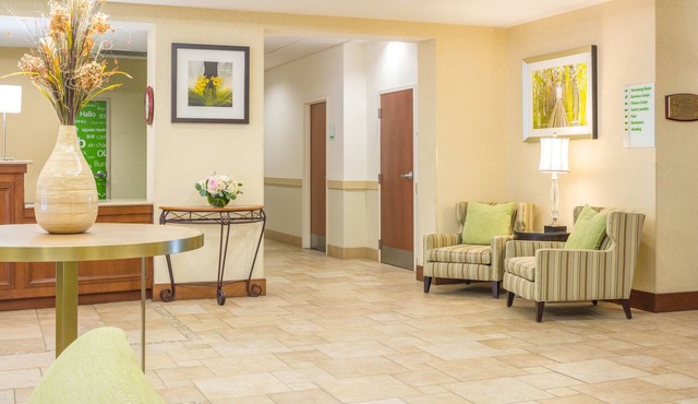 Holiday Inn Manchester Airport by IHG