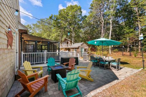 Hot Tub Sauna Ping Pong Table Treehouse and Fire Pit