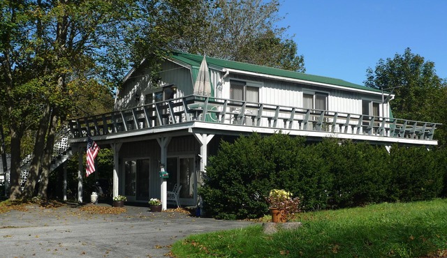 Hove To - Downstairs - Close to Downtown Boothbay Harbor!