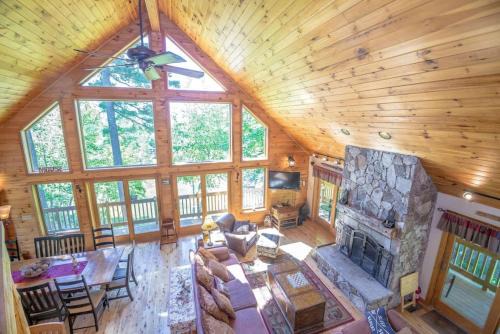 Huge Log Home Trailside At Pleasant Mnt Ski Area