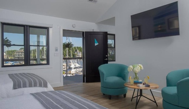 Inn at Haven Harbour