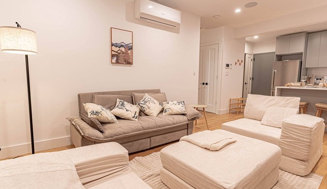 Japandi Style 1Bd in Brooklyn W/D