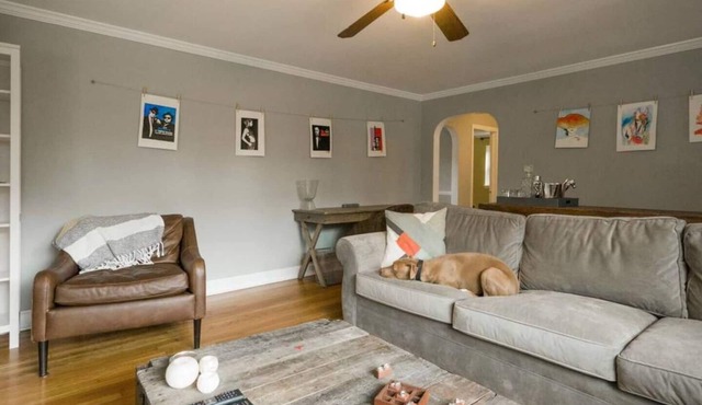 K9 Cottage @ Berwyn MainLine - No Pet Fees