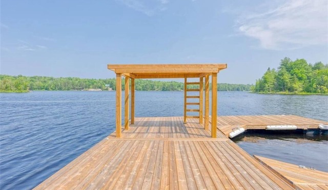 Kennebec Escapes - Lake View