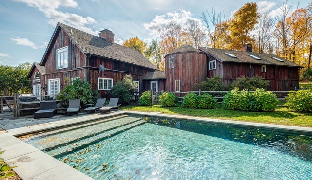 "Kielwasser 5BR" 2Hrs NYC,Best Town,Restaurants! HeatedPool,BBQ,4FPs, PoshPadsCT