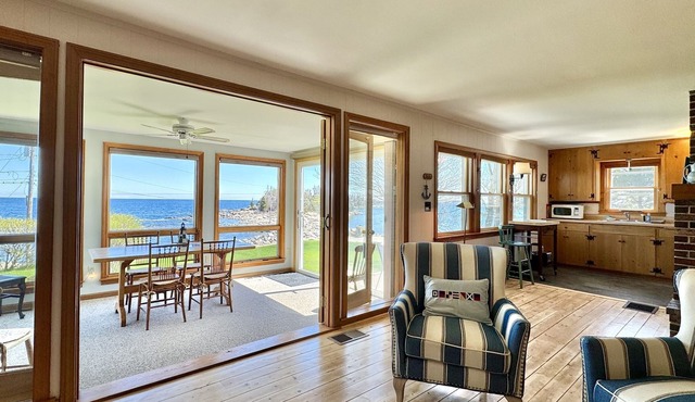 King’s View - Stunning Panoramic Ocean Views