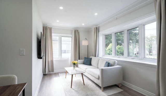 Krishna Villa, Luxury Property Steps to Beachfront