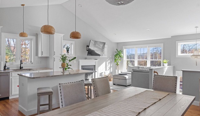 L new house in South Kingstown