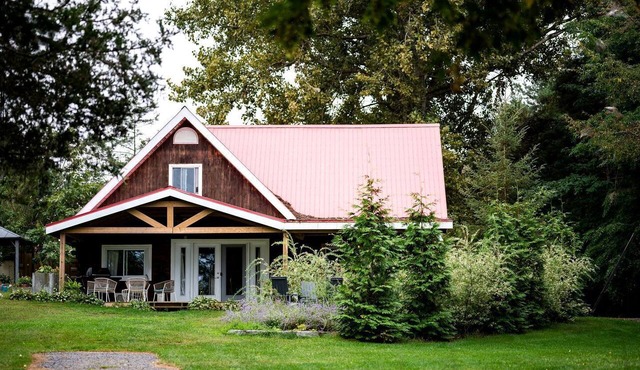 Lakefront Chalet in Prince Edward County in Prince Edward County