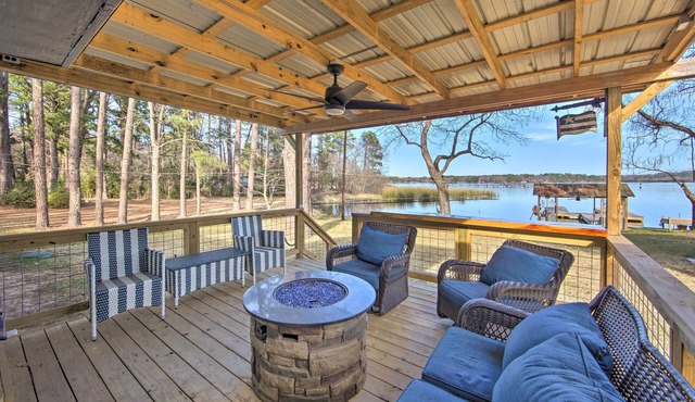 Lakefront Daingerfield Retreat w/Shared Dock! in Daingerfield