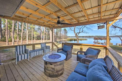 Lakefront Daingerfield Retreat w/Shared Dock! in Daingerfield