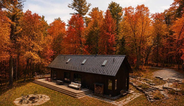 Lakefront Modern Retreat | Dock, Fire Pit, Kayaks