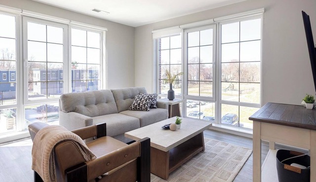 Landing | Amazing 2BD, Game Room, Gym