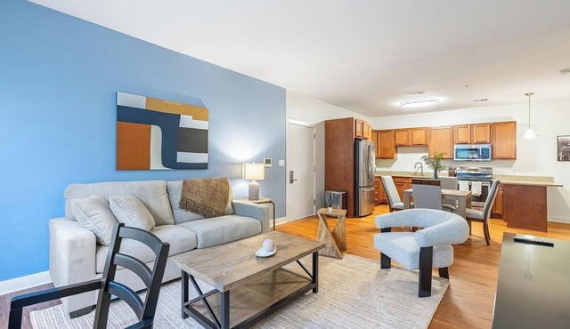 Landing | Chic 1BD, Gym