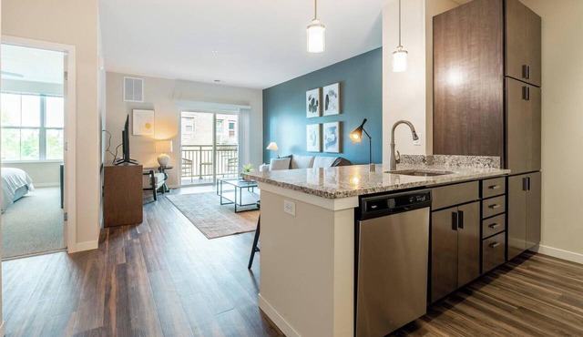 Landing | Stunning 2BD in Steelpointe Harbor