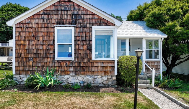 Large Family-Friendly Cottage