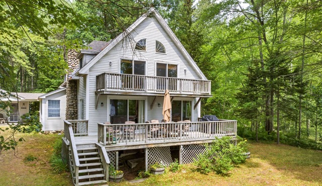 Large Sandy Beach on Lake Kanasatka minutes from hiking trails
