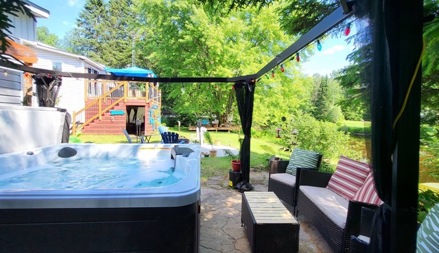 LE Chalet DU Bonheur in Sainte-Émélie-de-l'Énergie