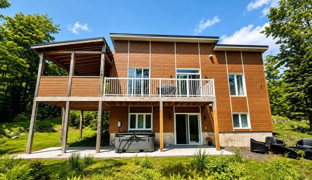 Le Chalet Grewal, Spa, foyer et Nature!