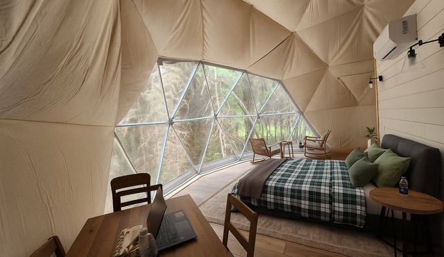 Lotus Glamping Dome 2