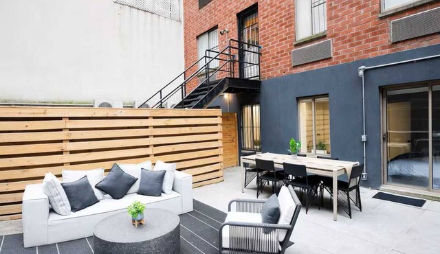 Luxurious 1BR w/Private Patio near Central Park